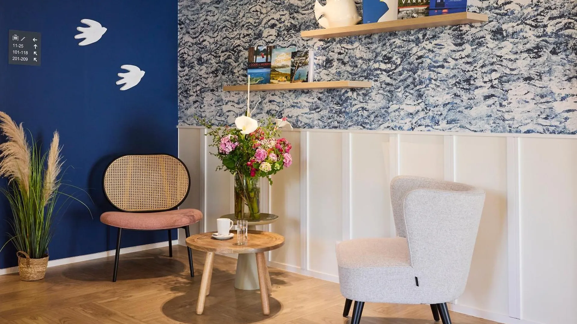 Quality Hotel La Marebaudiere Vannes Centre 4*,